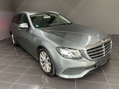 gebraucht Mercedes E220 d T Automatik /LEDER/LED/PARK-PAKET/TAXI