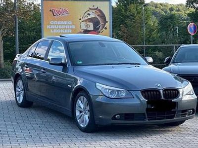 Gebraucht BMW 525 218 PS (160 kW) 2006 Grau Limousine