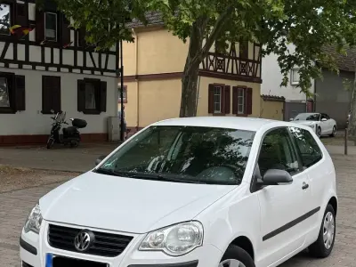 Gebraucht VW Polo Trendline 69 PS (50 kW) 2007 Weiß Kleinwagen