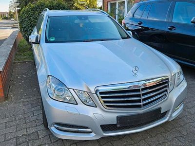 Mercedes E220