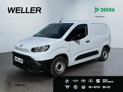 Gebraucht Toyota Proace City City 102 PS (75 kW) 2024 Weiss Van / Kleinbus