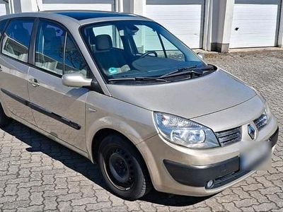 Usata Renault Mégane II 112 CV (82 kW) 2006 Oro Berlina