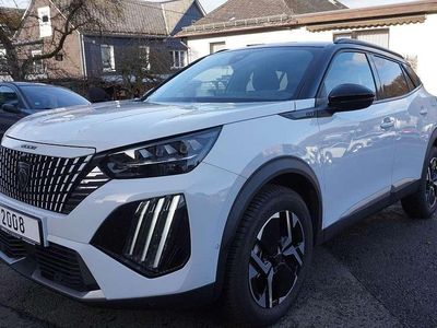 Weiß Gebraucht 2025 Peugeot 2008 GT SUV | 26.300 € (Fairer Preis)