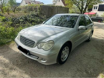 Brugt Mercedes C200 2004 Sølv Sedan