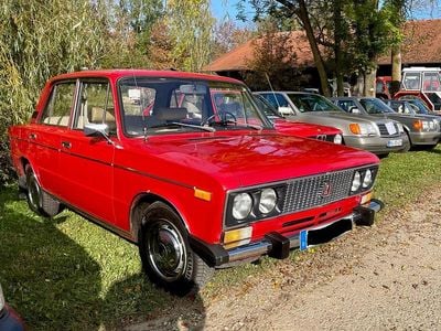 Gebraucht Lada 2106 75 PS (55 kW) 1982 Rot Limousine