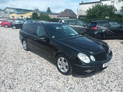 Mercedes E200