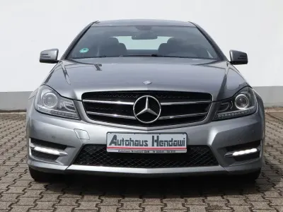 Gebraucht Mercedes C180 AMG 156 PS (114 kW) 2012 Silber Coupé