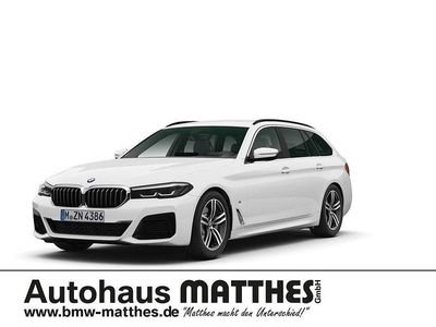 Weiss Gebraucht 2023 BMW 520 Shadowline Kombi | 41.950 € (Etwas zu teuer)