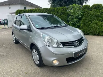 Gebraucht Nissan Note Acenta 110 PS (80 kW) 2011 Grau Kleinwagen