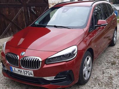 Gebraucht BMW 218 Luxury Line 150 PS (110 kW) 2018 Rot Kombi
