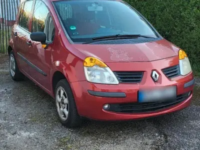 Occasion Renault Modus 75 PK (55 kW) 2004 Rood MPV
