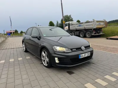 Gebraucht VW Golf VII GTD 184 PS (135 kW) 2013 Grau Limousine