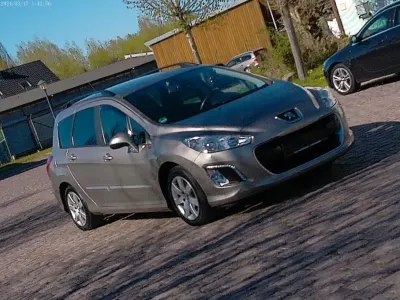 Gebraucht Peugeot 308 SW Active 111 PS (81 kW) 2012 Grau Kombi