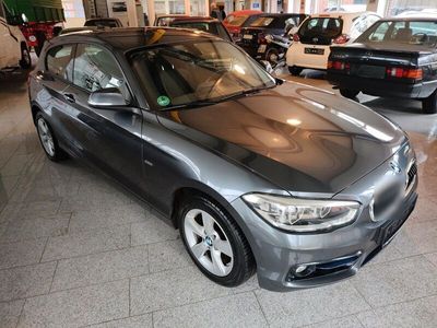 gebraucht BMW 118 d Sport Line