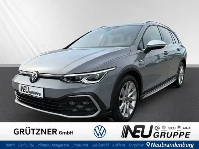 Gebraucht VW Golf Alltrack 200 PS (147 kW) 2022 Silber Kombi