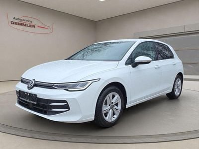 Gebraucht VW Golf VIII Goal 150 PS (110 kW) 2025 Pure white Limousine
