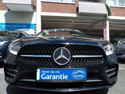 Gebraucht Mercedes A250 AMG line 160 PS (117 kW) 2021 Schwarz Limousine
