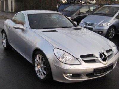 Gebraucht Mercedes SLK280 231 PS (169 kW) 2007 Silber Cabrio