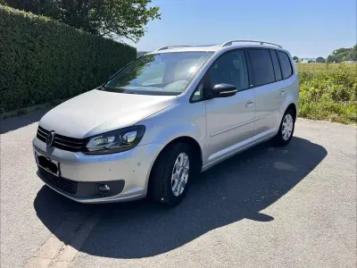 Gebraucht VW Touran Highline 140 PS (102 kW) 2012 Silber Van / Kleinbus