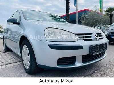 Usata VW Golf V Trendline 80 CV (58 kW) 2007 Argento Berlina