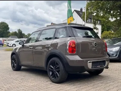 Gebraucht Mini Cooper D Countryman 111 PS (81 kW) 2011 Braun SUV