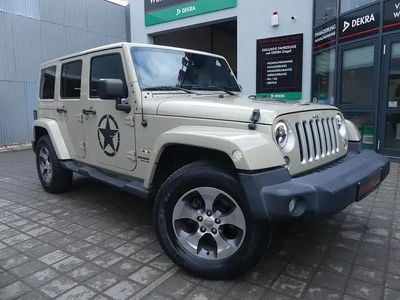 Second-hand Jeep Wrangler Sahara 284 CP (208 kW) 2018 Bej SUV