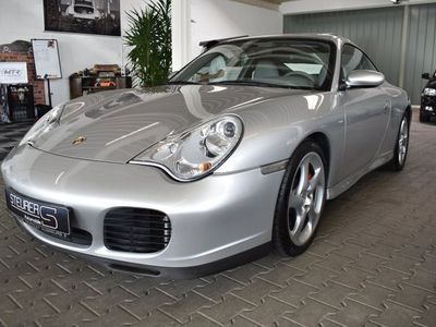 Porsche 911 Carrera 4S