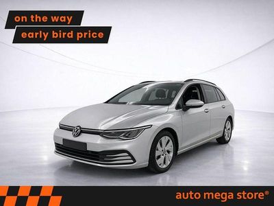 Second-hand VW Golf VIII Life 116 CP (85 kW) 2023 Argintiu Break