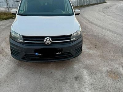 Weiß Gebraucht 2020 VW Caddy Van / Kleinbus | 15.700 € (Teuer)
