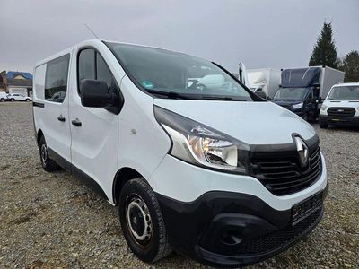 Gebraucht Renault Trafic Komfort 116 PS (85 kW) 2015 Weiß Van / Kleinbus