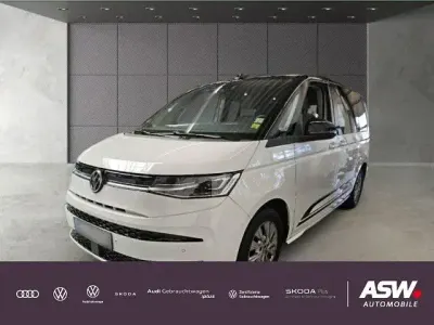 Gebraucht VW Multivan Edition 150 PS (110 kW) 2023 Candyweiß Van / Kleinbus