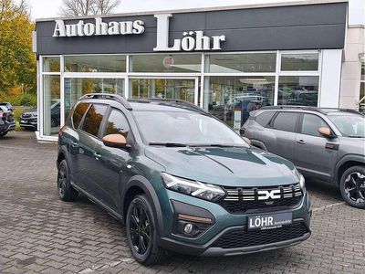 Neu Dacia Jogger Extreme 110 PS (80 kW) 2025 Grün Van / Kleinbus