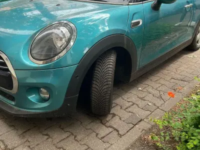 Usado Mini Cooper Cabriolet 136 CV (100 kW) 2018 Azul Descapotable