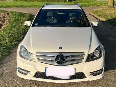 Gebraucht Mercedes C250 204 PS (150 kW) 2012 Weiß Kombi
