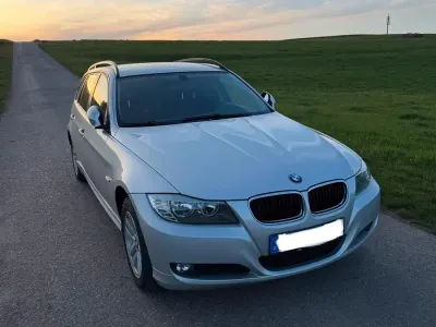 Gebraucht BMW 318 150 PS (110 kW) 2010 Silber Kombi