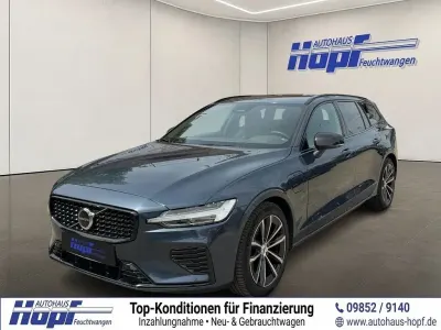 Gebraucht Volvo V60 Plus 349 PS (256 kW) 2023 Blau Kombi