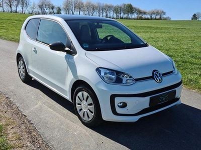 Gebraucht VW up! move up! 75 PS (55 kW) 2018 Weiß Kleinwagen
