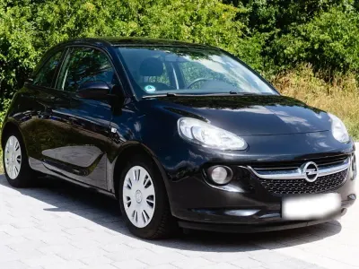 Gebraucht Opel Adam 69 PS (50 kW) 2013 Schwarz Kleinwagen