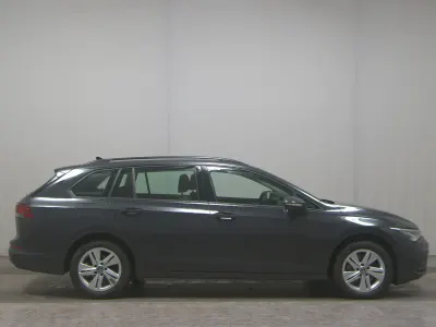 Brugt VW Golf VIII Life 150 HK (110 kW) 2023 Grå Stationcar