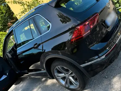 Gebraucht VW Tiguan R 150 PS (110 kW) 2018 Schwarz SUV