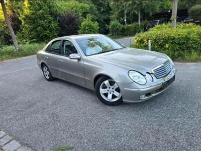 Mercedes E270