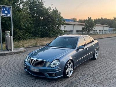 Gebraucht Mercedes E500 AMG 306 PS (225 kW) 2002 Blau Limousine