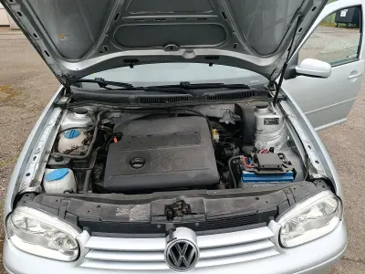 Gebraucht VW Golf IV 101 PS (74 kW) 2004 Silber Kombi