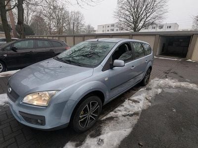 Usata Ford Focus 100 CV (73 kW) 2007 Blu Station wagon