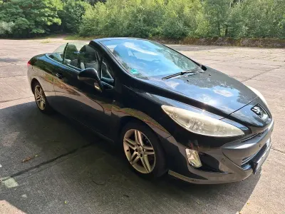 Gebraucht Peugeot 308 CC 156 PS (114 kW) 2010 Schwarz Cabrio