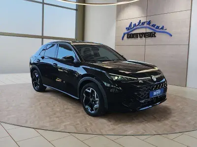 Neu VW T-Roc R-line 150 PS (110 kW) 2026 Grenadillschwarz metallic SUV