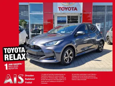 Neu Toyota Yaris Comfort 116 PS (85 kW) 2026 Marlingrau Kleinwagen