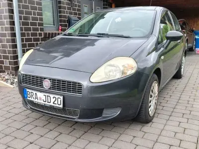 Gebraucht Fiat Grande Punto Active 63 PS (46 kW) 2009 Schwarz Kleinwagen