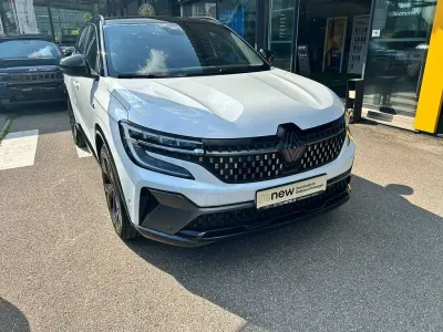 Gebraucht Renault Austral Esprit Alpine 158 PS (116 kW) 2023 Perlmuttweiß+blackpearlschw SUV