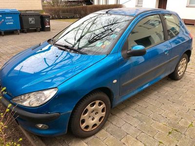 gebraucht Peugeot 206 | EZ 07/2004 | 167.738 km | 65 kW (88 PS)